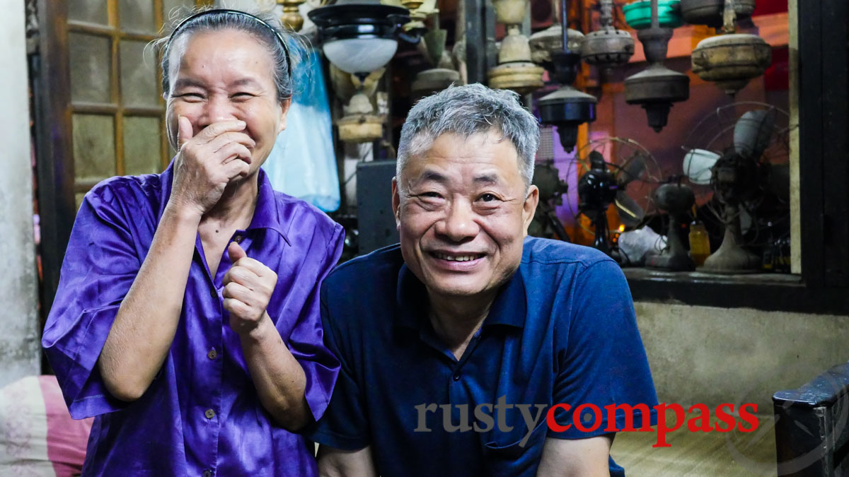 An adorable Hanoi couple